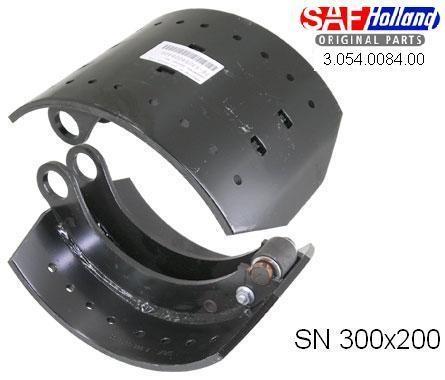 Колодка тормозная SAF 300x200 SAF RZM 13130 с роликом