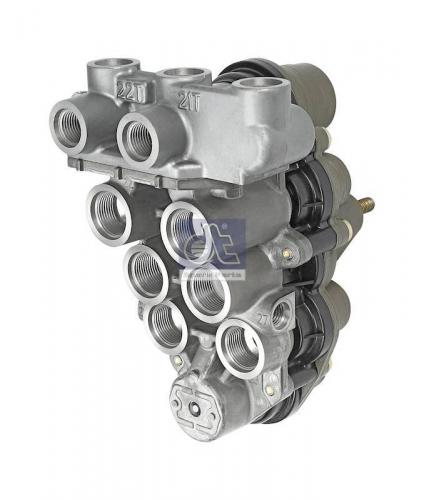 Кран 4-х контурный защитный RVI 7/4.5 bar M22x1.5 AE4525