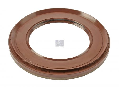 Сальник редуктора VOLVO EV90/91/RS1356SV 90x145x10/15