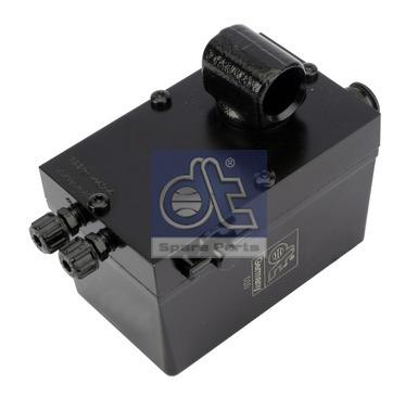 Насос подъема кабины SСANIA 4 Serie C/G/L/P/R 94-114-124-144-164  2 трубки