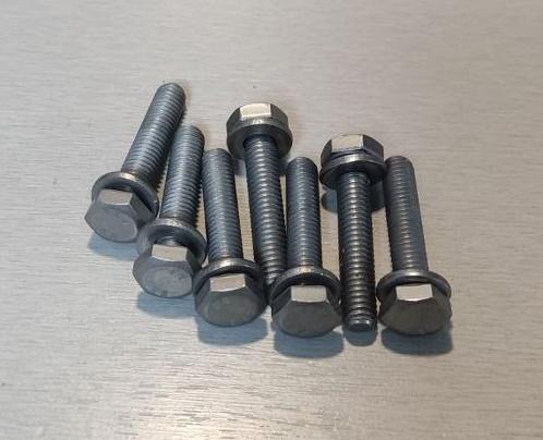 Болт М6x30 с шайбой