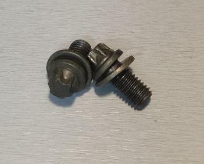 Болт М8x15 с шайбой Torx