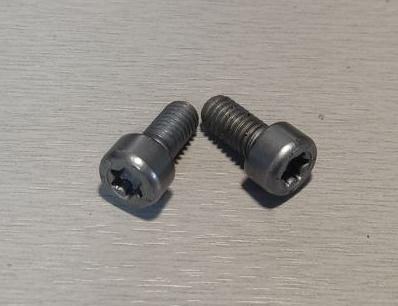 Болт М6x10 Torx внутренний