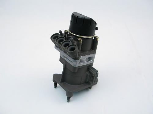 Кран главный тормозной RVI Premium/Magnum